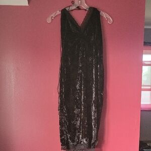 Elegant Black Velvet Dress